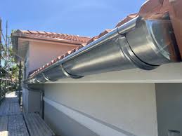 Pose et r&eacute;paration de goutti&egrave;res en zinc sur habitation &agrave; Genech