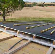 Isolation multi-r&eacute;flecteur de toiture pour limiter les d&eacute;perditions de chaleur &agrave; Coutiches