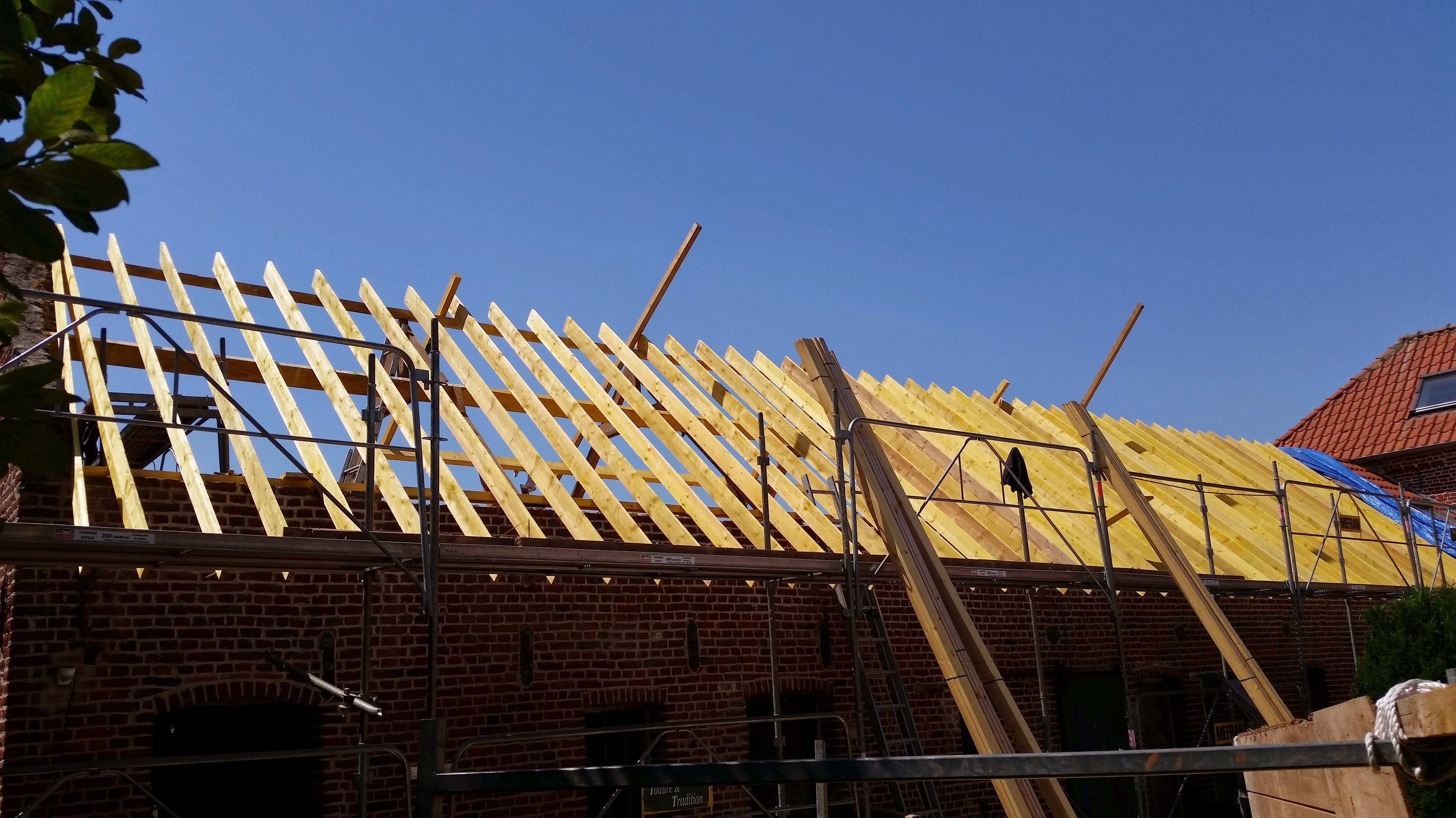 Travaux de charpente Bachy