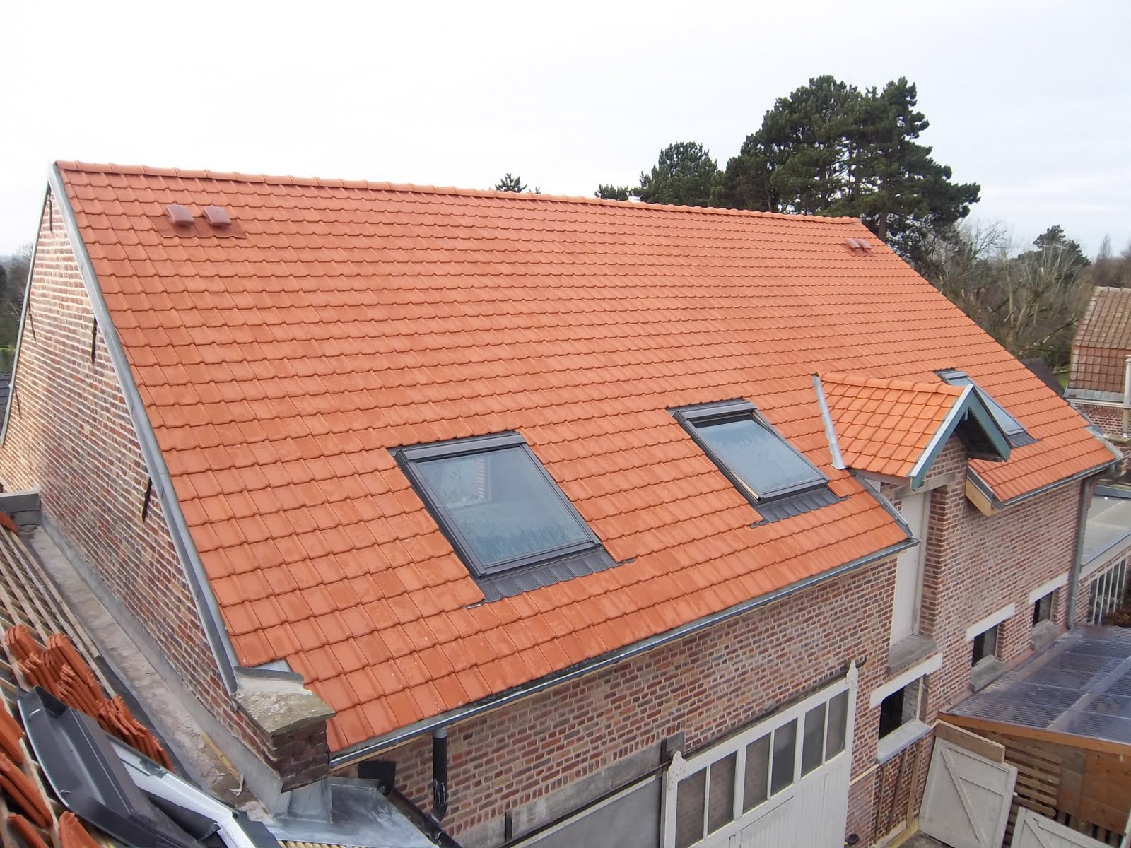 Rénovation toiture tuiles Bersée