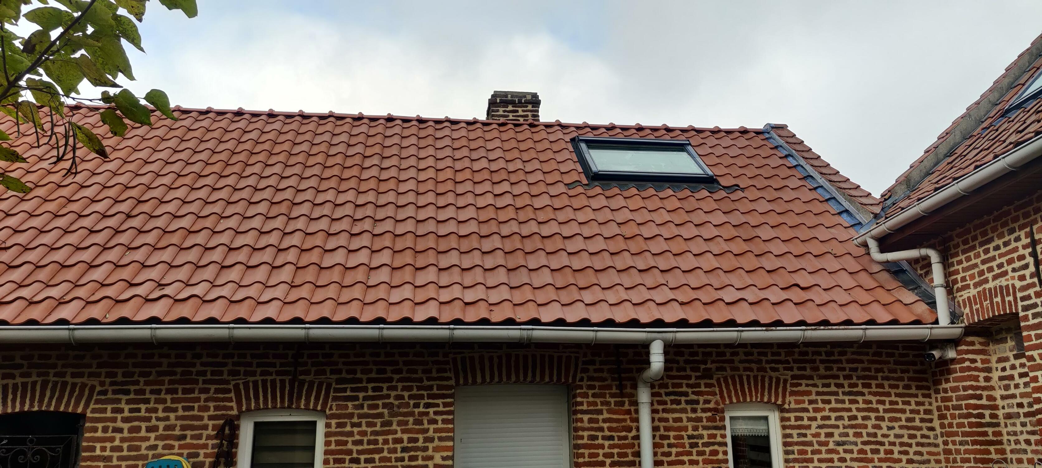 Remplacement de chéneaux et gouttières pour améliorer l’écoulement des eaux à Beuvrages