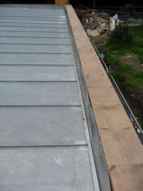 Réparation de chéneaux et gouttières suite à des fuites à Marly