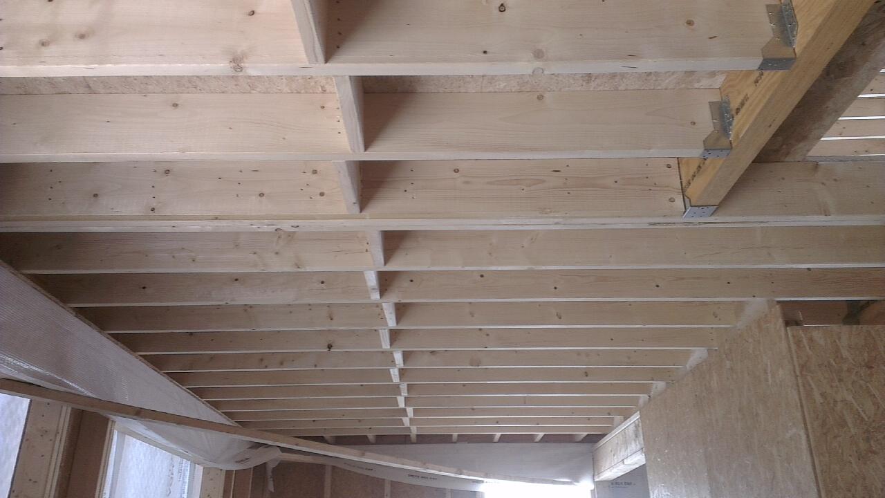 Intervention sur charpente bois pour consolidation et remise en état à Ennevelin