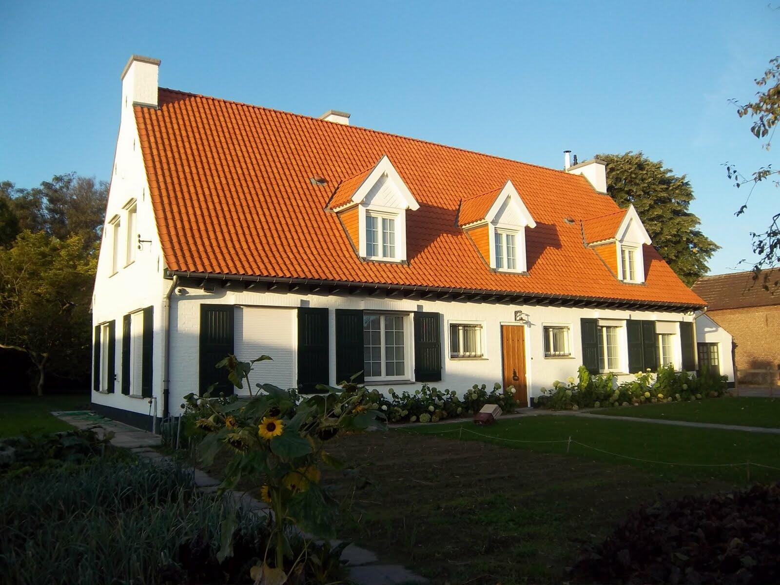 Rénovation de toiture en tuiles pour renforcer l’étanchéité de l’habitation à Ennevelin