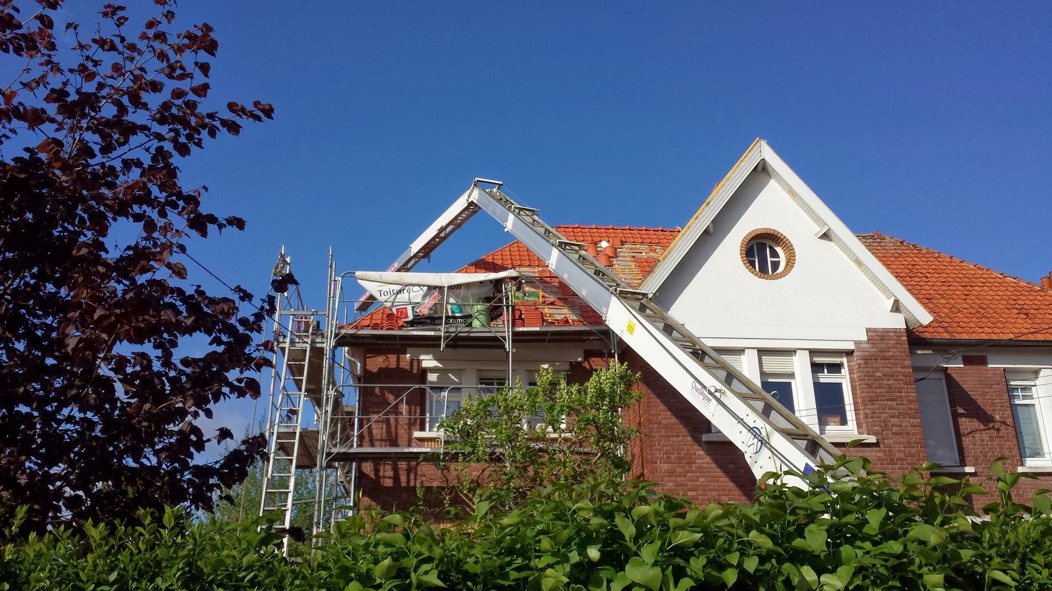 Rénovation de toiture en tuiles pour assurer une couverture fiable et durable à Marchiennes