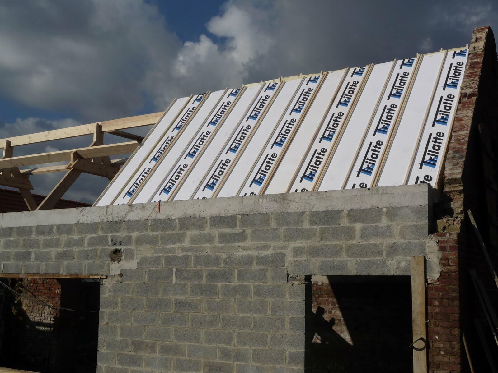 Isolation de toiture par sarking afin d’améliorer le confort thermique du logement à Péronne-en-Mélantois