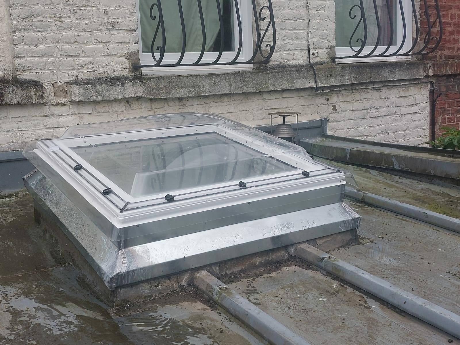 Dépannage de Velux avec intervention rapide sur toiture à Avelin