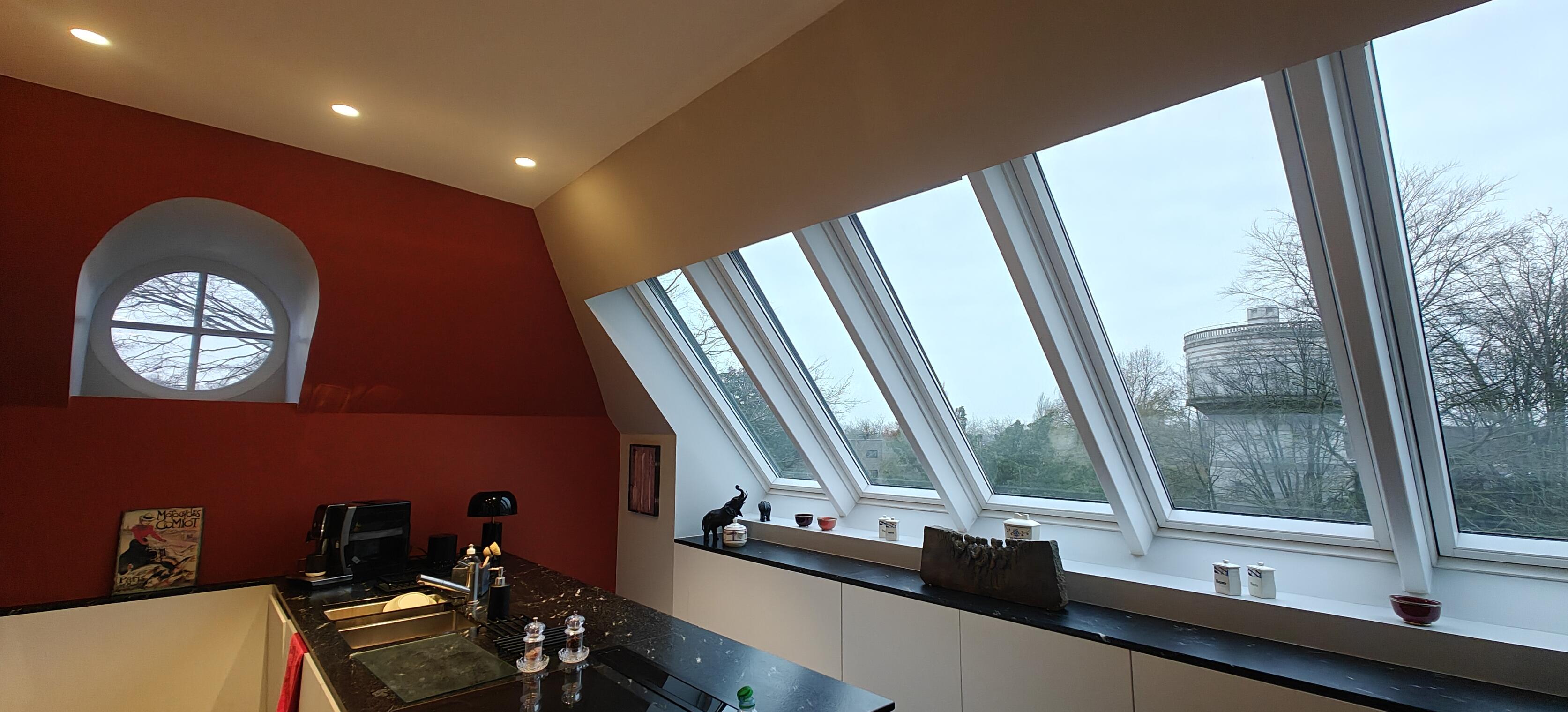 Installation et conseil Velux pour améliorer la luminosité des combles dans la Pévèle