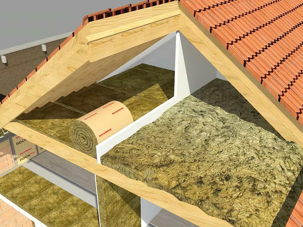 Isolation de combles perdus réalisée sur maison individuelle à Forest-sur-Marque