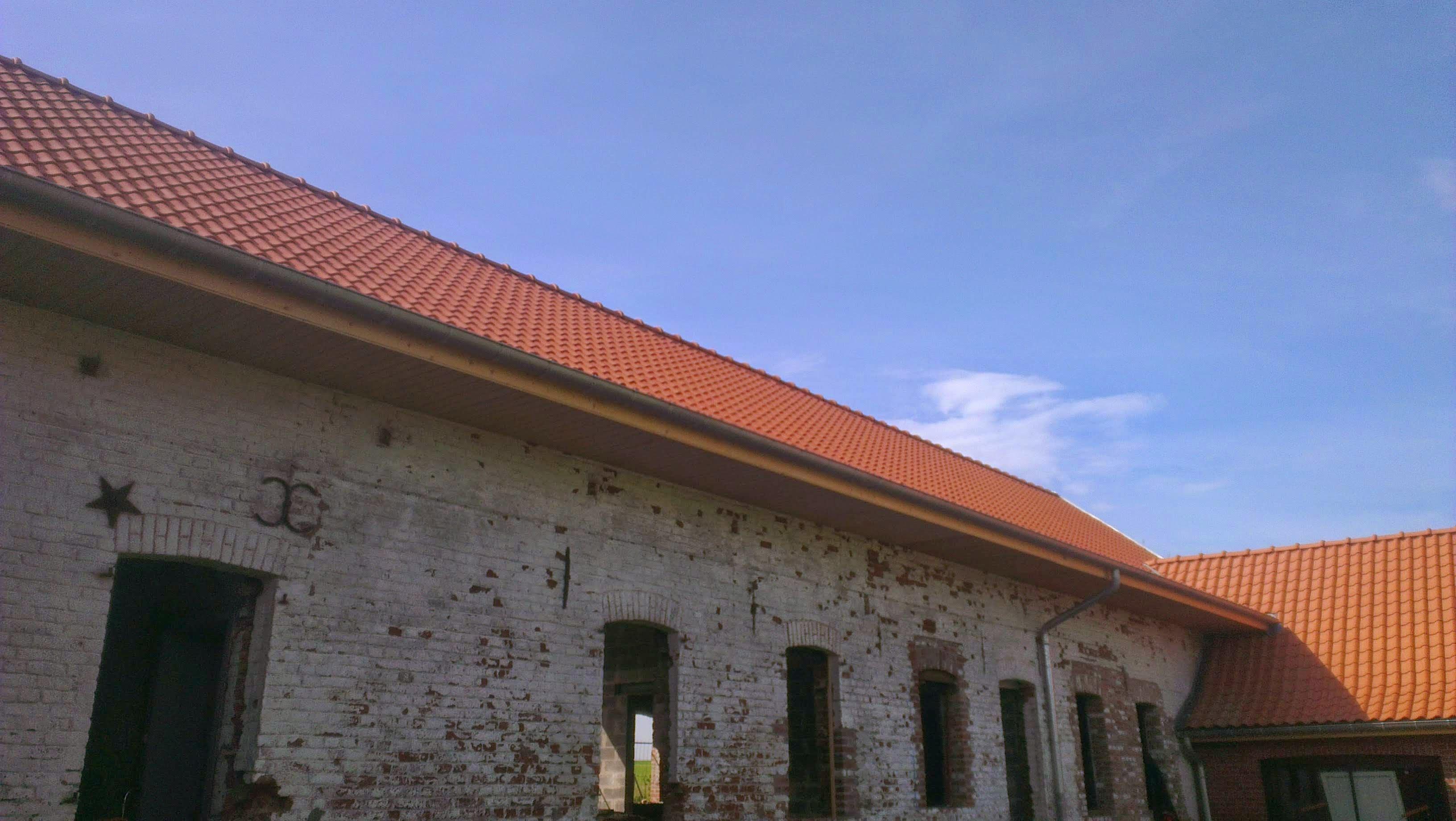 Travaux de toiture sur ferme typique du Pévèle à Avelin