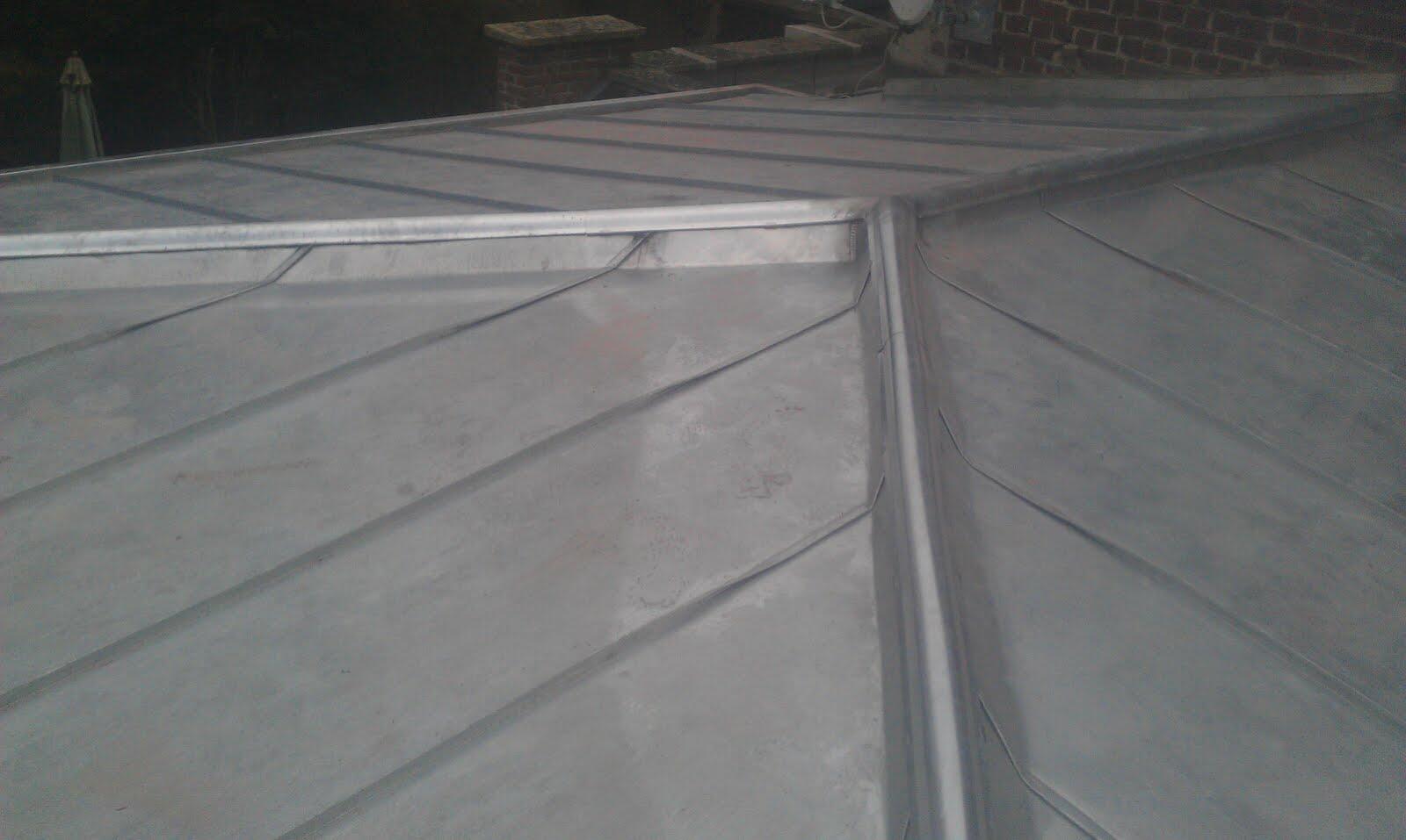 Intervention en zinguerie traditionnelle sur maison ancienne à Bersée